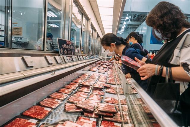 Trung Quốc ngừng nhập khẩu, tẩy chay cá hồi châu Âu