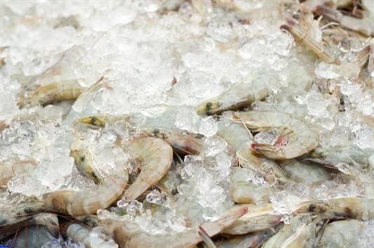 Rau, cá, tôm trong chuỗi thực phẩm an toàn cũng dính hoạt chất ngoài danh mục